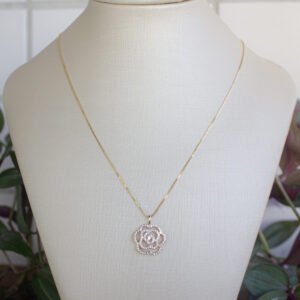 Gargantilha Flor Folheada a ouro 18k cravejada em zircônias - Image 6