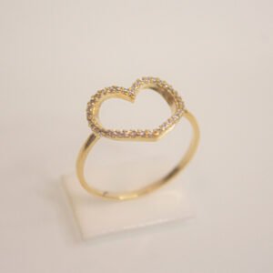Anel Coração Vazado folheado a ouro 18k Cravejado de Micro Zircônias - Image 3