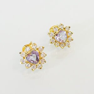 Brinco Coração Folheado a ouro 18k com detalhes em micro cravação de zircônias - Image 1
