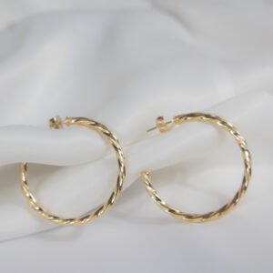 Brinco Argola Torcida Grossa Folheada a ouro 18k - Image 1