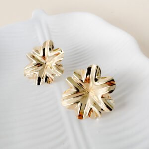 Brinco Organic Folhas Folheado a Ouro 18k - Image 2