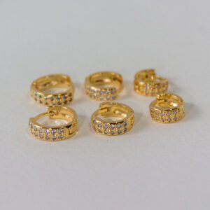 Brinco Trio de Argolas Cravejadas em Zircônias - Image 1