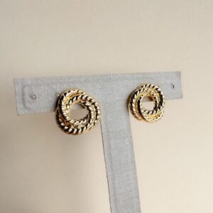 Brinco Ninho Folheado a ouro 18k - Image 1
