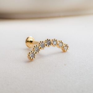 Piercing Labret com detalhes em Zircônias - Image 1