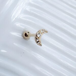 Piercing para Tragus Lua com detalhes em Zircônias - Image 1