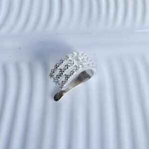 Piercing Fake Sara em Prata 925 com detalhes em micro cravação de zircônias - Image 2