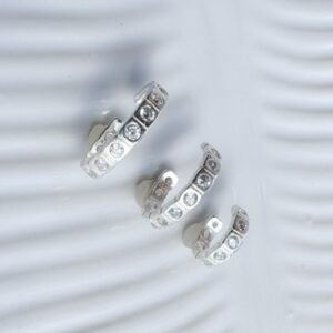 Trio de Piercings Fake Prata com Detalhes em Micro cravação de Zircônias - Image 5