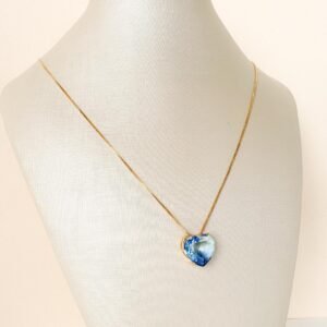 Gargantilha Heart folheado a ouro 18k com pedra azul - Image 2