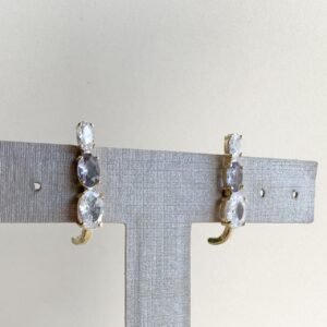 Brinco Luz 3 Pedras Folheado a Ouro 18k - Image 3