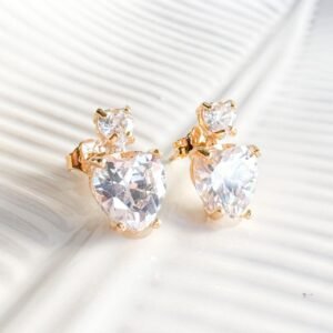 Brinco Coração em Zircônia Folheado a ouro18k - Image 1